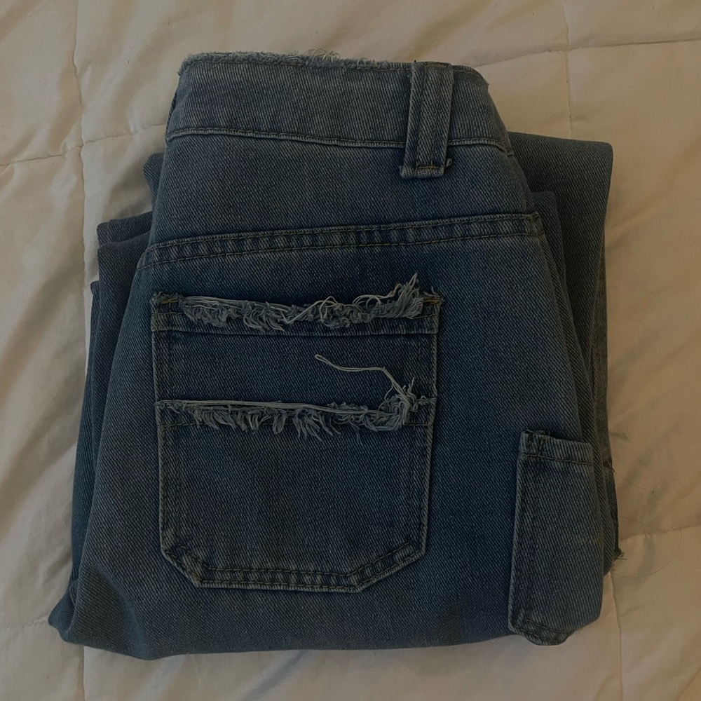 Vintage Star Distressed Cargo Jeans
